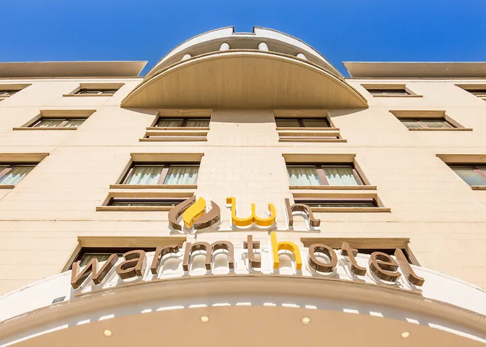 Warmthotel Otel 4*