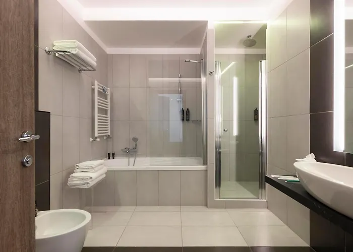 Warmthotel 4*