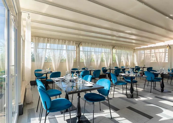 Warmthotel Otel